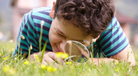 enfant loupe
